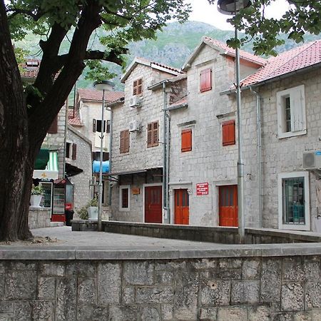 Apartment Katarina Risan Zewnętrze zdjęcie